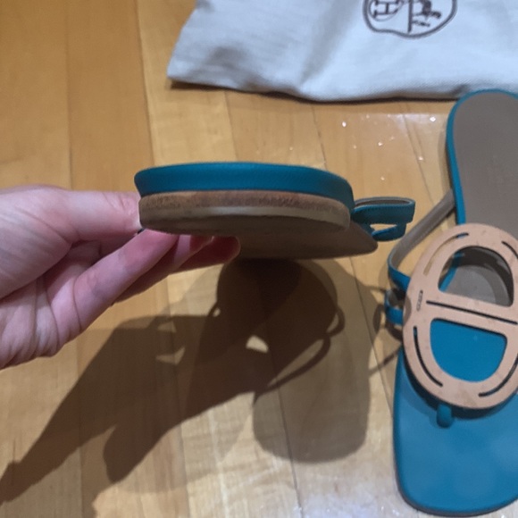 WOMENS HERMES SIZE 40 LEATHER FLIP FLOPS MADE IN ITALY - Picture 5 of 10